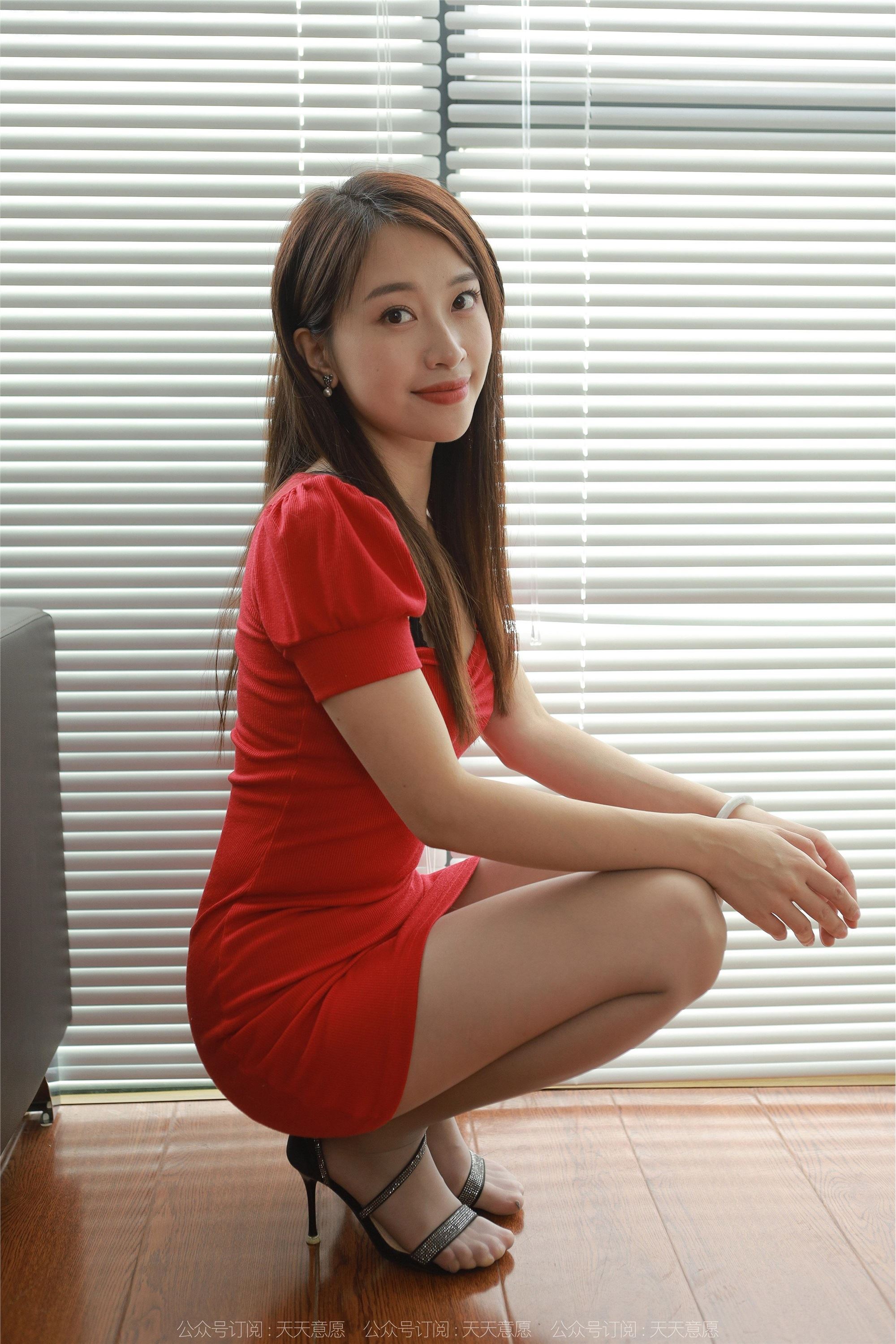 IESS异思趣向  2022.11.29 丝享家 1283 小婕《甜美玉姐》